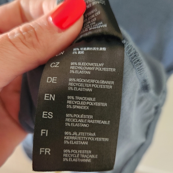 KUHL V Neck Short Sleeve Tee Womens Size XL Blue - Picture 5 of 7